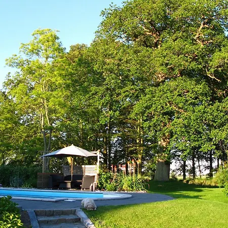 Hemmesaker Bed And Breakfast-2